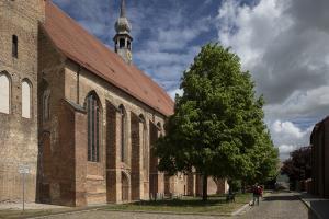 Bützow, Kirchenplatz Stiftskirche